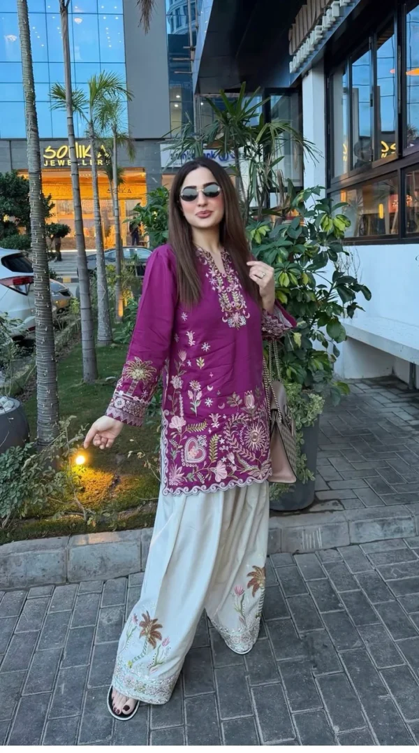 Rang-E-Malka Premium Farsi Set